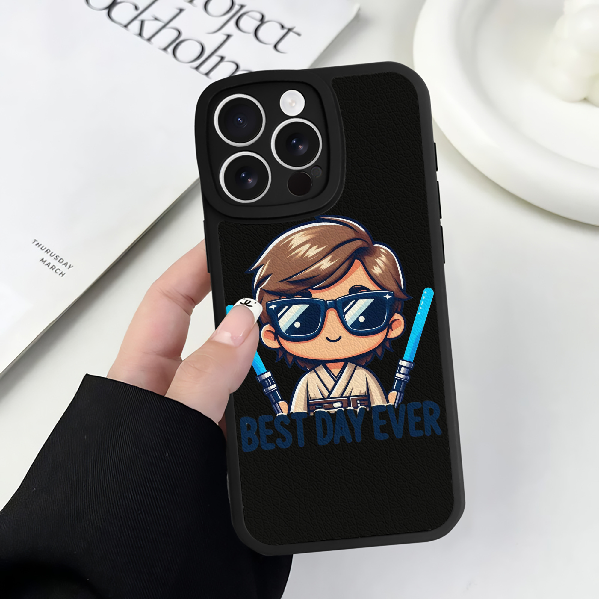 （画像用） スター・ウォーズ Star Wars 【iPhone 16シリーズ対応】シリコンスマホケース（レザー調） 材質：シリコン